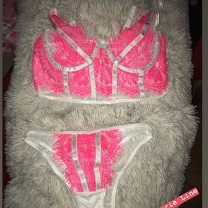 Bubblegum lingerie set